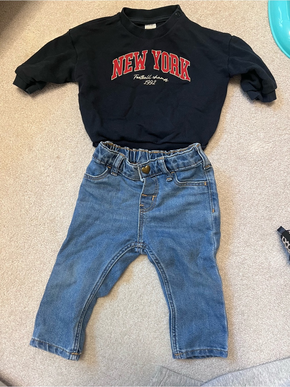 H&M Jeans with Sweatshirt for 6 to 9 months